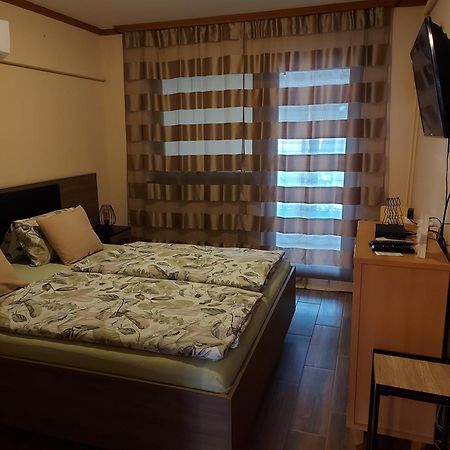 Kiscsillag Apartman Apartment Harkany Exterior photo